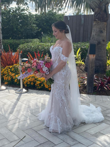 Wedding guest photo