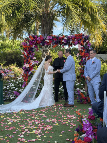Wedding guest photo