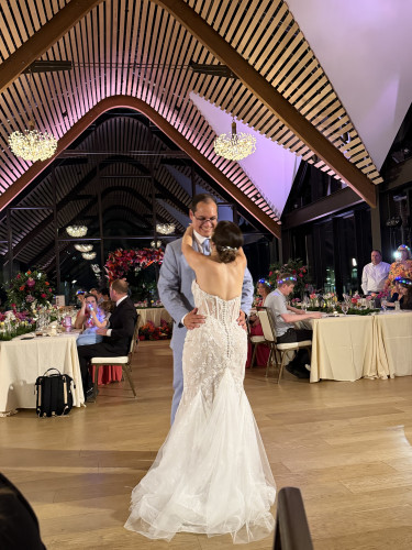 Wedding guest photo