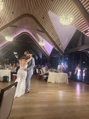 Wedding guest photo